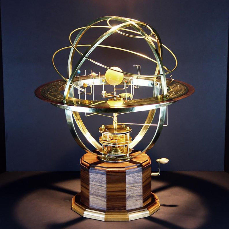 Großes Orrery-Modell des Sonnensystems