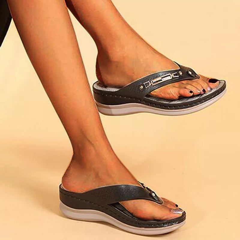 Avita – Glitzernde Sommersandalen
